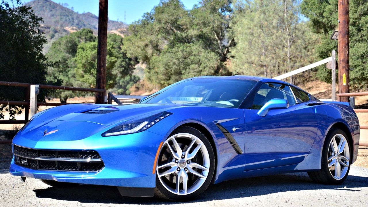 Click to Enlarge-Esc to Close Corvette Generations/C7/C7 Anothe Laguna Blue Vette.jpg